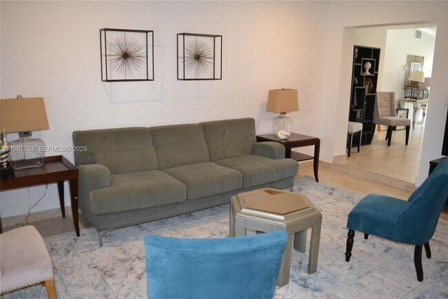 Building Photo - 3221 SW 93rd Pl