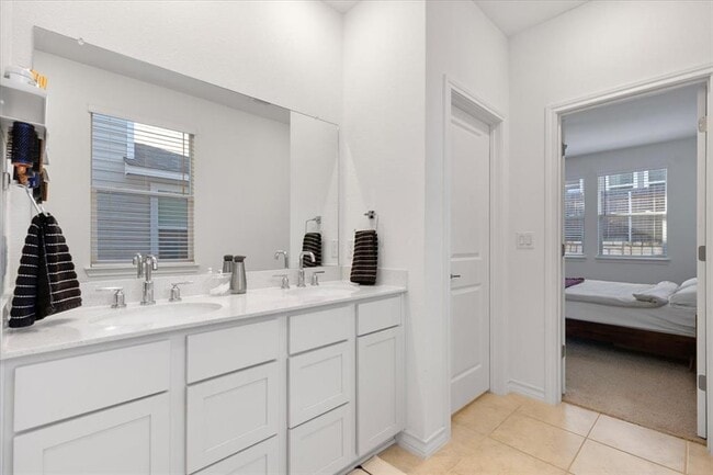 Building Photo - 5200 Jason Dr