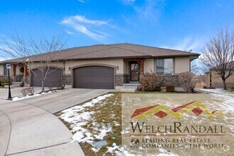 Building Photo - Beautiful Twin Home for Rent in Orem, Avai...