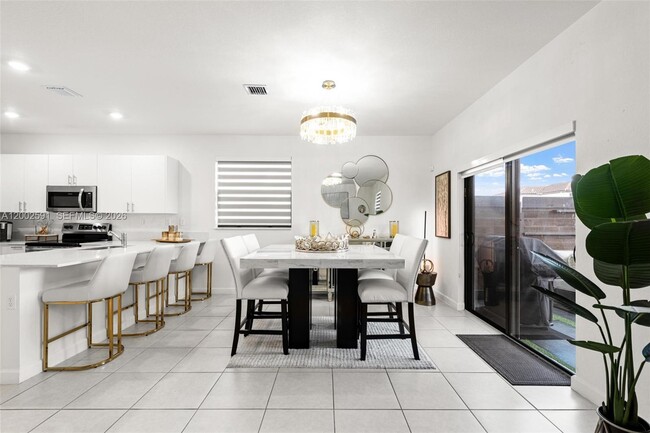 Building Photo - 23005 SW 128th Pl