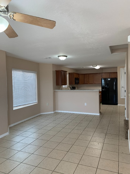 Building Photo - 6345 Reynolds Dr