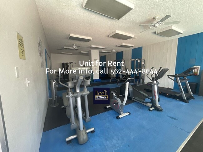 Building Photo - Condo - 1 Bedroom / 1 Bath - Long Beach