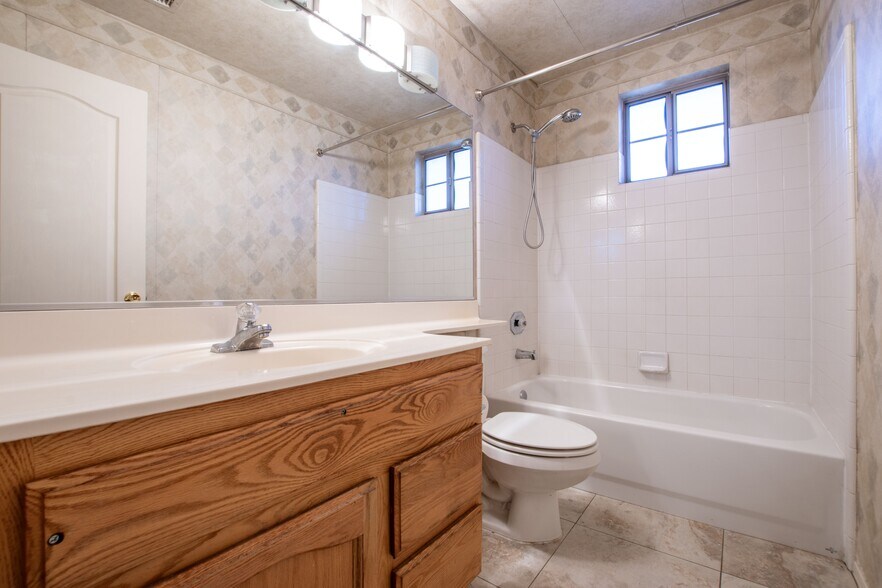 Building Photo - 3681 N 153rd Ln