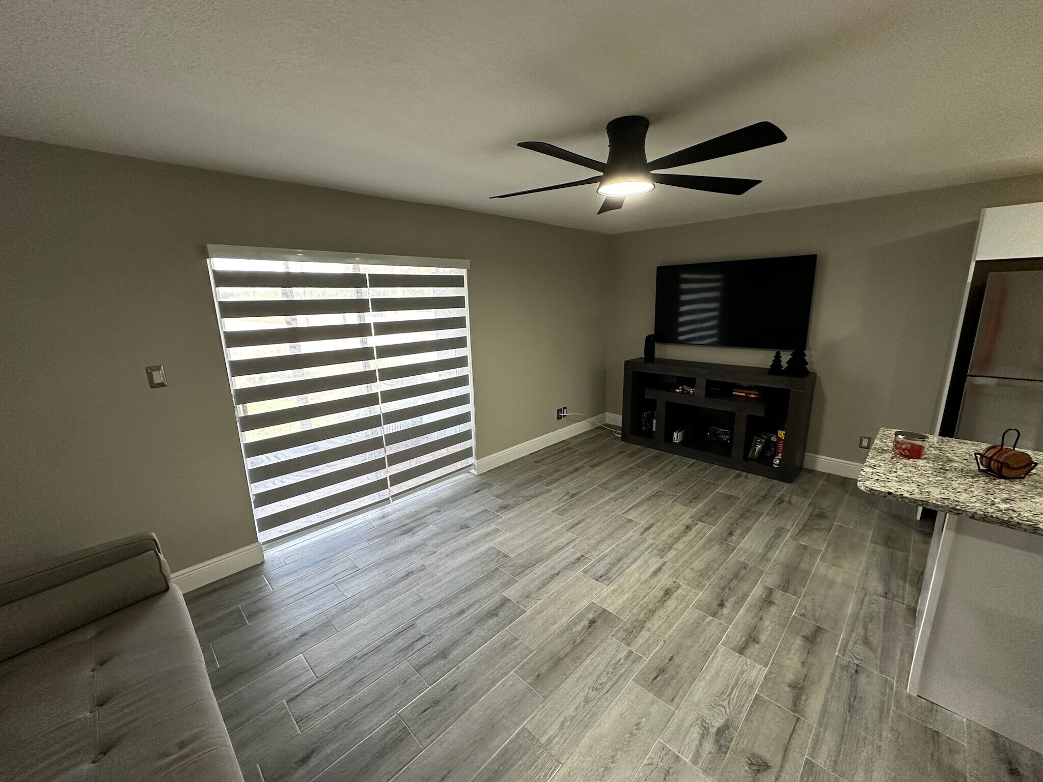 Building Photo - 2200 Howell Branch Rd