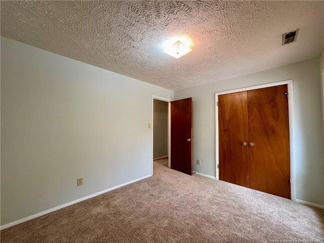 Building Photo - 1899 Tryon Dr