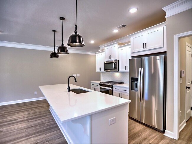 Building Photo - 3355 Verdi Ln