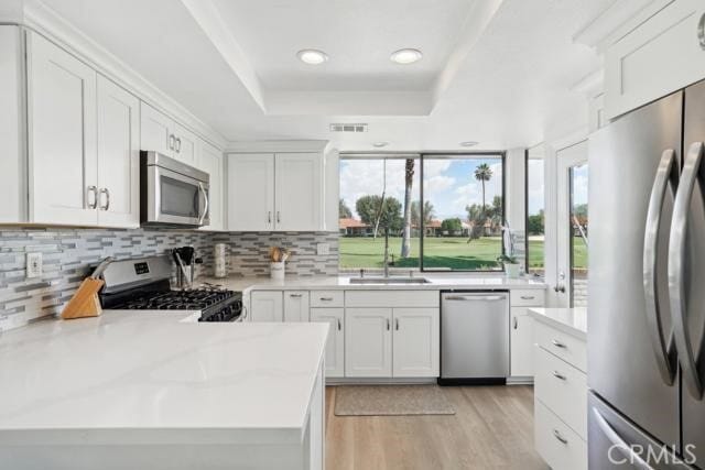 Building Photo - 10 Padron Way