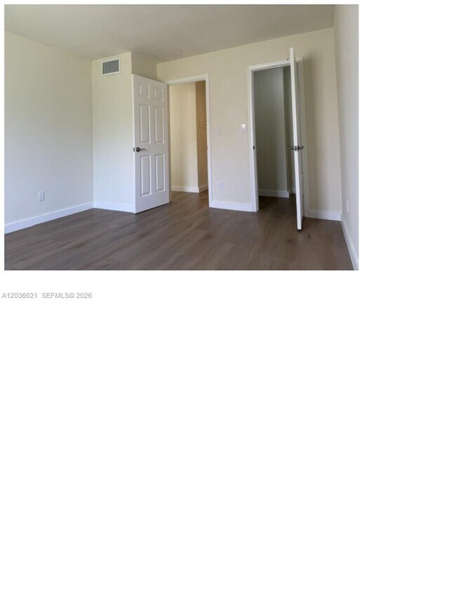 Building Photo - 8701 SW 141st St