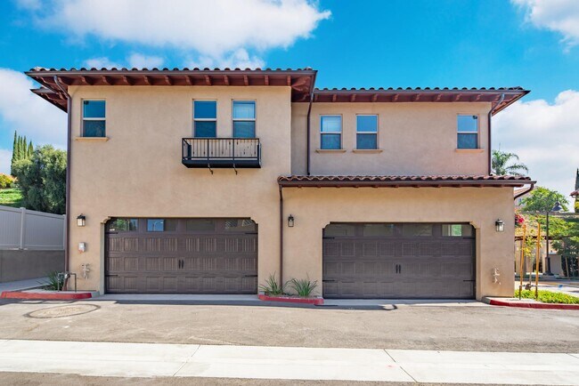 Primary Photo - 822 Francesca Dr