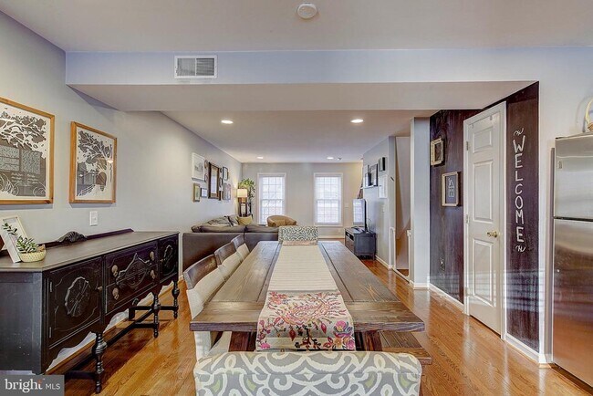 Building Photo - 2684 Tilton St