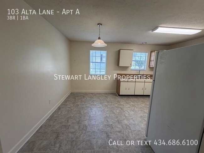 Building Photo - 103 Alta Ln