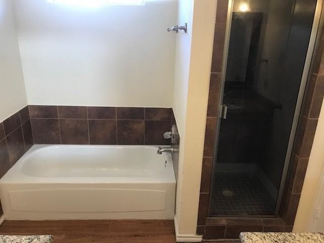 Building Photo - 7712 Pear Tree Ln