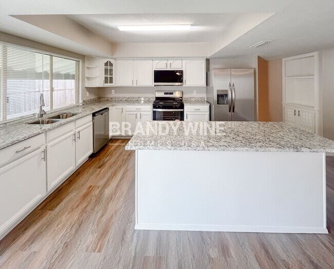 Building Photo - 4426 Mint Dr