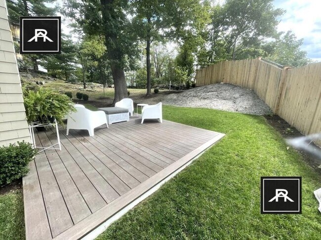 Building Photo - 3 bedroom in Brighton MA 02135