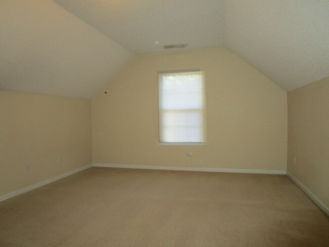 Building Photo - 1350 Monterey Dr