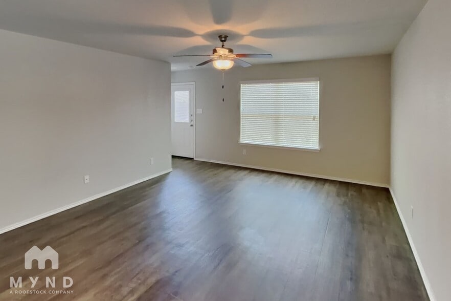 Building Photo - 3704 Colemans Run