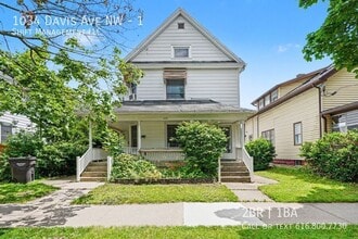 Building Photo - 1034 Davis Ave NW