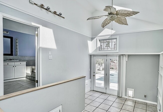 Building Photo - 130 Heather Dr