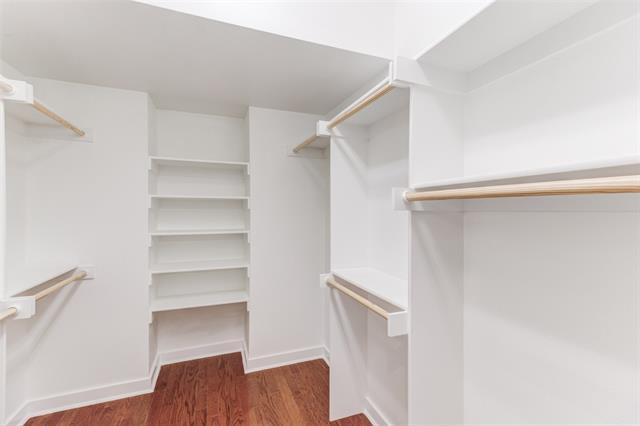 Building Photo - 1925 California Dr