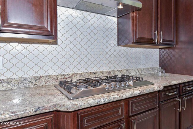 Building Photo - 19210 W Denton St