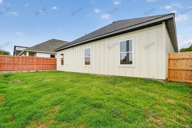 Building Photo - 5849 Black Pine Cir