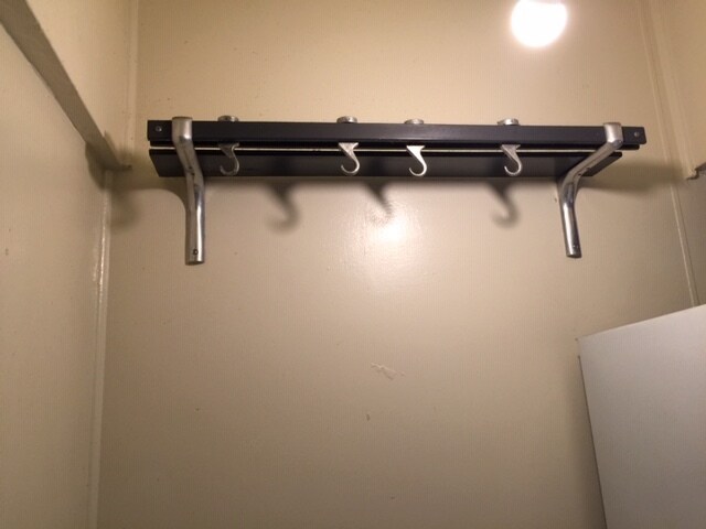 Building Photo - 729 S Cochran Ave