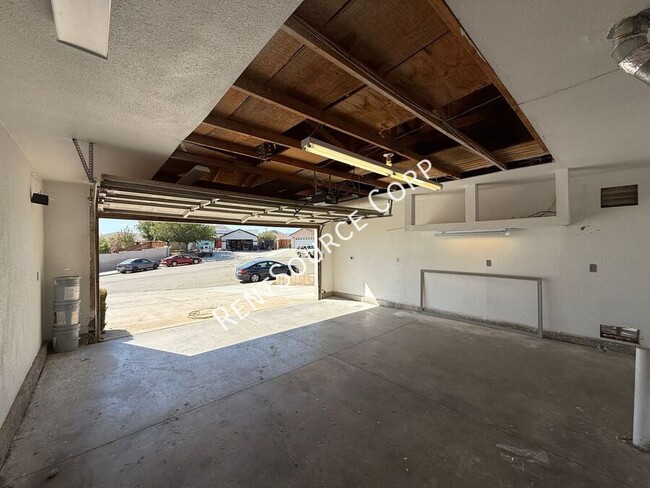 Building Photo - 3708 Cornelius Ct