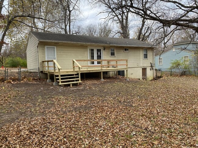 Building Photo - 10401 Richmond Ave