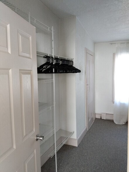 Bedroom - 1355 Ridge Ave