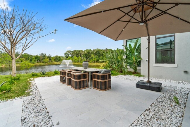 Building Photo - 13026 Artisan Cir