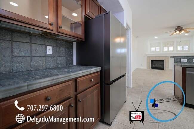 Building Photo - Large 3 bedroom home recently upgraded