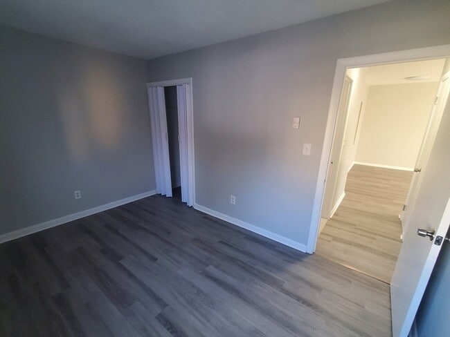 Building Photo - 760 Cummins Hwy