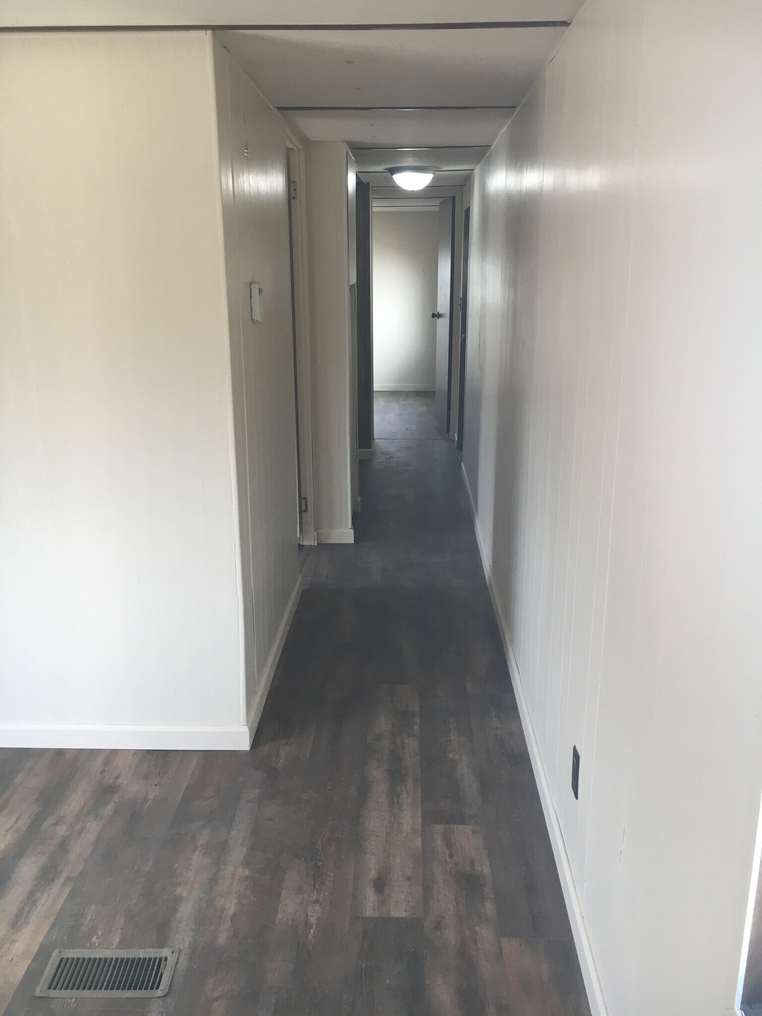 Building Photo - 1115 3rd St