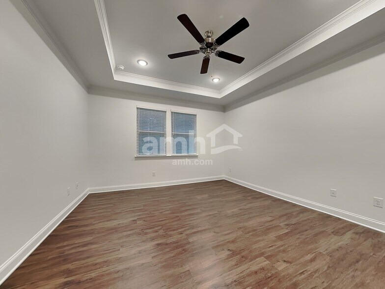 Building Photo - 4977 Pebble Bridge Wy