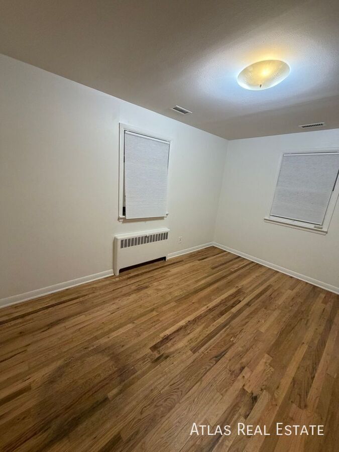 Building Photo - 5110 S Pearl St