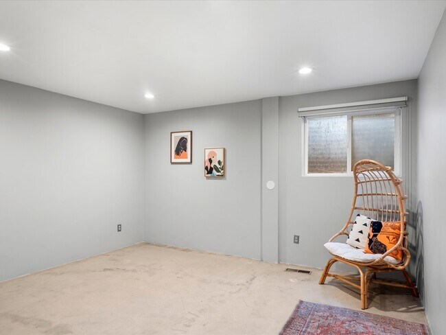 Building Photo - 412 E Canyon Estates Cir