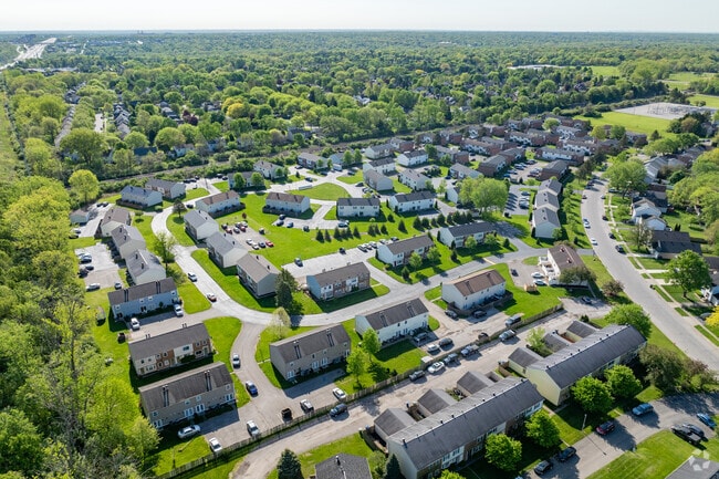 Aerial Photo - 1564-1570 Worthington Row Dr