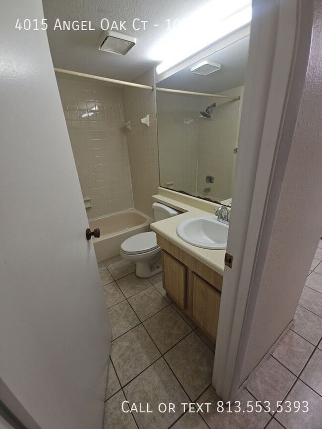 Building Photo - 4015 Angel Oak Ct