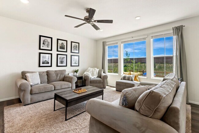 Building Photo - Stunner in North-East Fort Collins with 4-Bedrooms, 2.5 Bathrooms, and 2-Car Garage