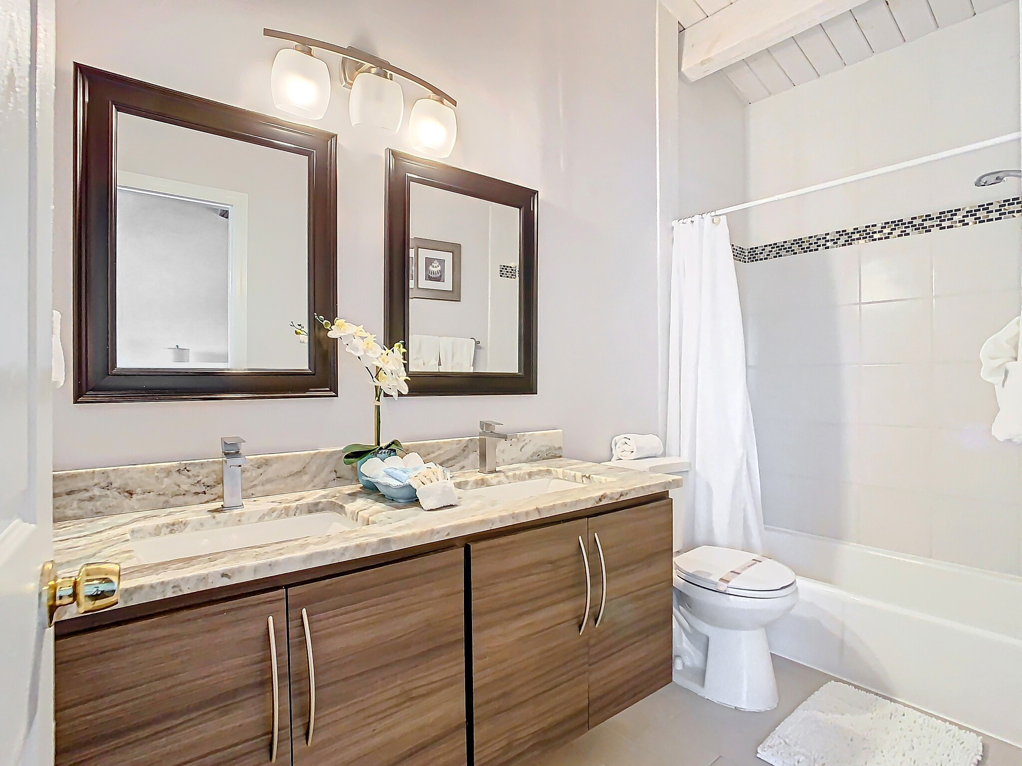 Loft Bathroom - 2951 S Highway A1A