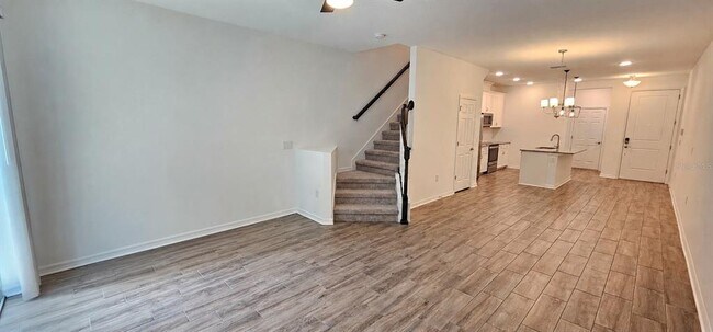 Building Photo - 4012 Via Sienna Cir