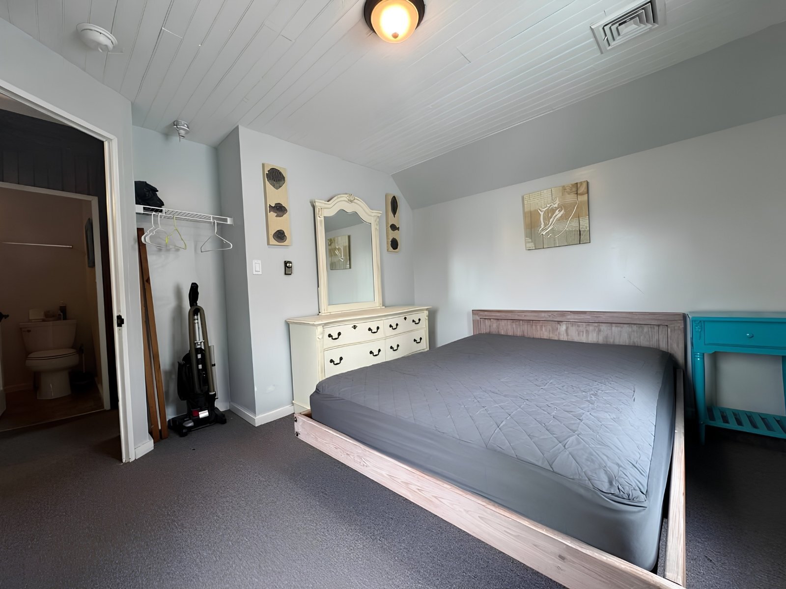 Building Photo - 108 W Grand Ave