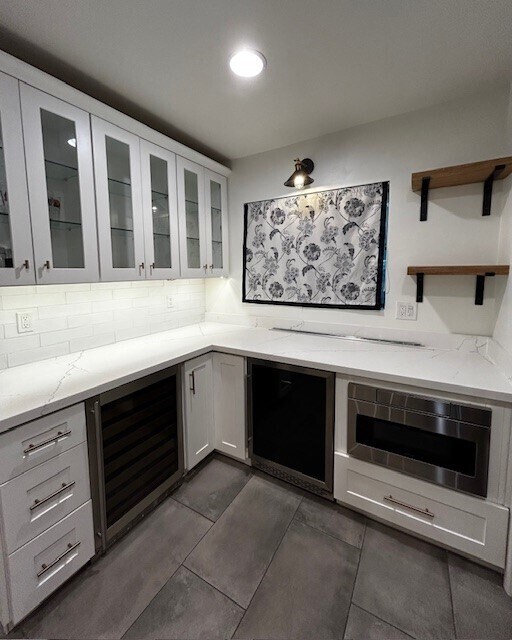 Building Photo - 2619 E Windsor Ave