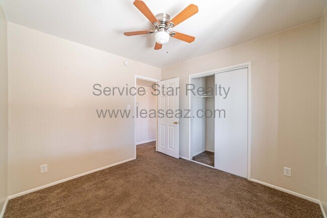 Building Photo - 507 S Hunt Dr