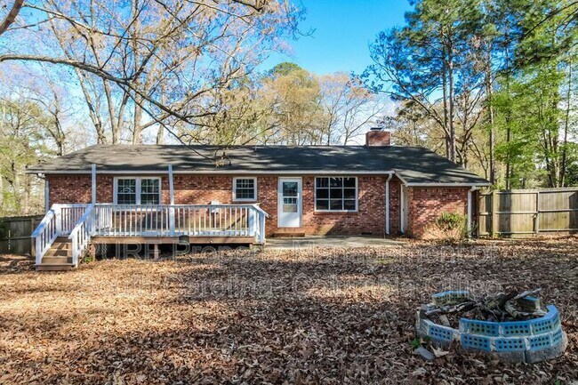 Building Photo - 113 Delchester Dr