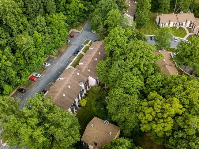 Building Photo - Spacious 3 Bedroom, 2 Bath Condo in Unionville-Chadds Ford School District