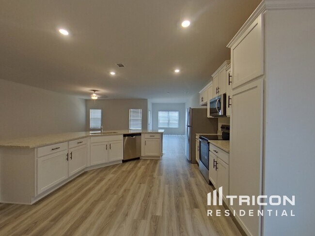 Building Photo - 1017 Claas Wy