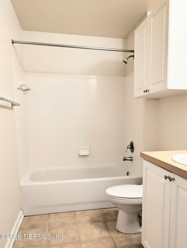 Building Photo - 415 S Villa San Marco Dr