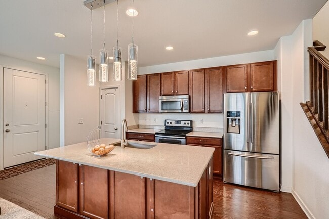 Building Photo - 3 Bed, 2.5 Bath,Beautiful Meridian Village...