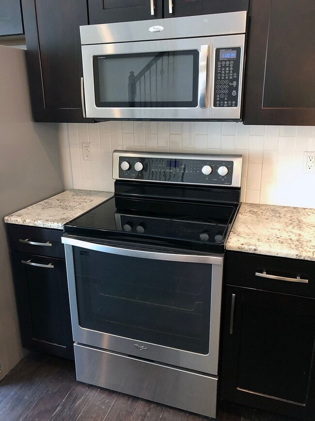 Building Photo - 108 Panamint Dr